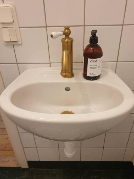 Centrala Stan- 2-Rums Gaestsvit, Perfekt Foer Kollegor Som Oenskar Separata Rum 우메오 외부 사진